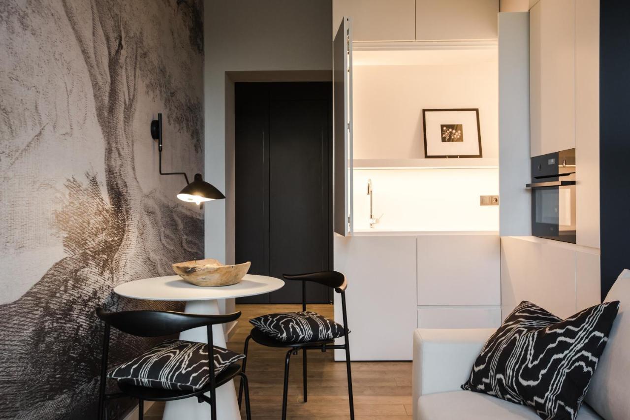 Luxury Studio With A Park View Riga Exteriör bild